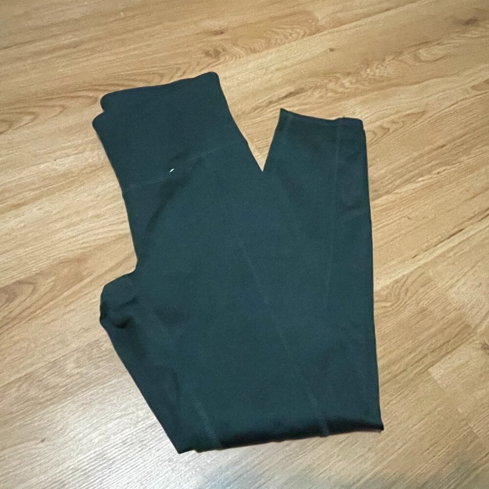 green leggings